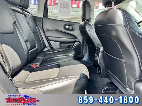 Used 2020 Jeep Compass Latitude FWD image 39