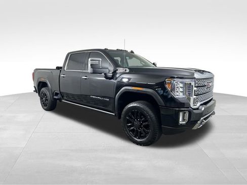 Used 2022 GMC Sierra 2500 Denali w/ Denali Black Diamond Edition image 8