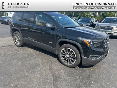 Used 2018 GMC Acadia SLT w/ LPO, Floor Liner Package