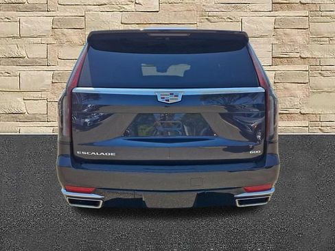 Used 2023 Cadillac Escalade ESV Premium Luxury AWD/4WD image 3