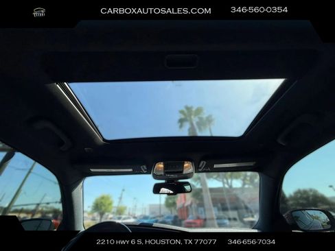 Used 2022 Dodge Charger Scat Pack w/ Harman/Kardon Audio Group image 18