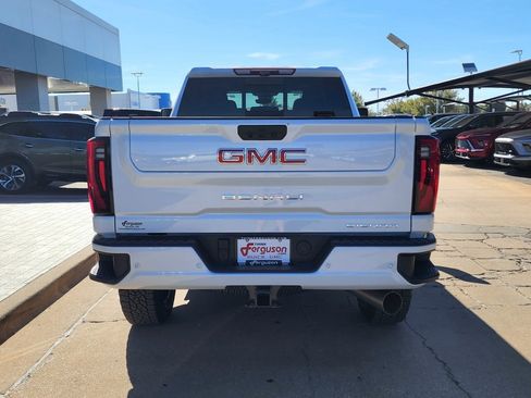 New 2026 GMC Sierra 2500 Denali w/ Denali Reserve Package image 4