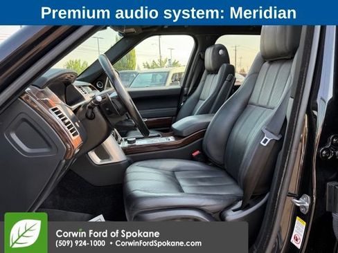 Used 2017 Land Rover Range Rover Supercharged AWD/4WD image 2