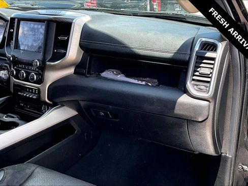 Used 2019 RAM 1500 Laramie AWD/4WD image 27
