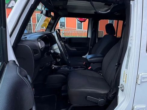 Used 2016 Jeep Wrangler Unlimited Sport w/ Quick Order Package 24S image 10