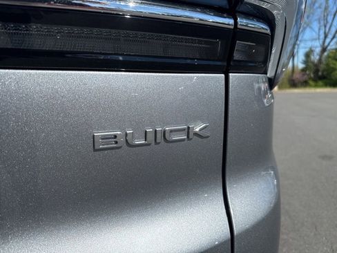 New 2026 Buick Enclave Avenir w/ Super Cruise Package AWD/4WD image 72