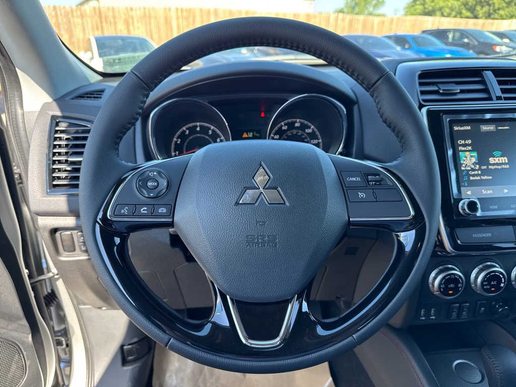 New 2027 Mitsubishi Outlander Sport SE FWD image 8