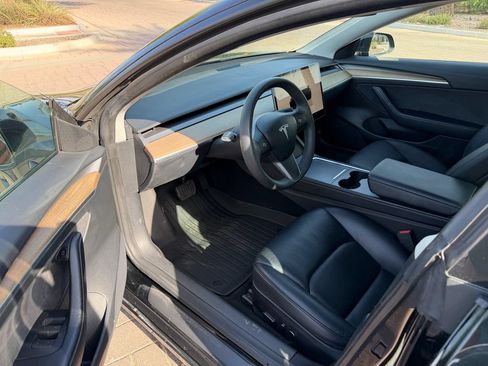 Used 2023 Tesla Model 3 Standard Range RWD image 7