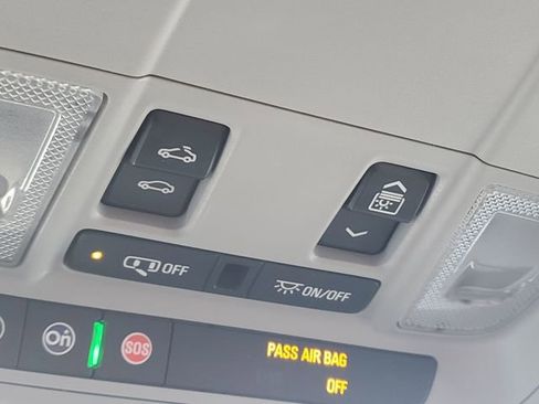 Used 2019 GMC Terrain SLE w/ Driver Convenience Package image 25