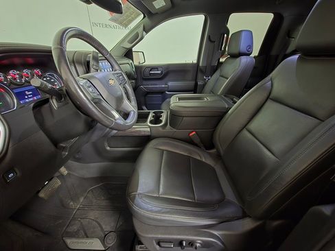 Used 2020 Chevrolet Silverado 1500 LTZ w/ LTZ Plus Package AWD/4WD image 14