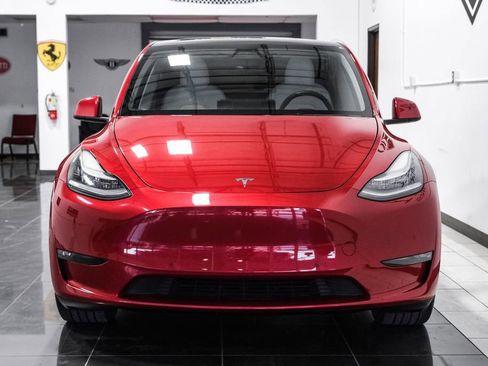 Used 2021 Tesla Model Y Long Range AWD/4WD image 7