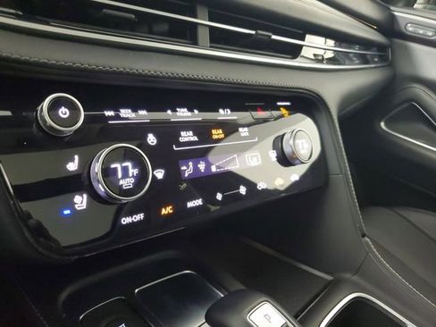 Used 2023 INFINITI QX60 Sensory w/ Cargo Package image 30