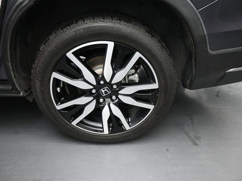 Used 2021 Honda Pilot Elite image 18
