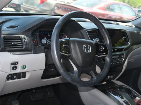 Used 2022 Honda Pilot Special Edition image 9