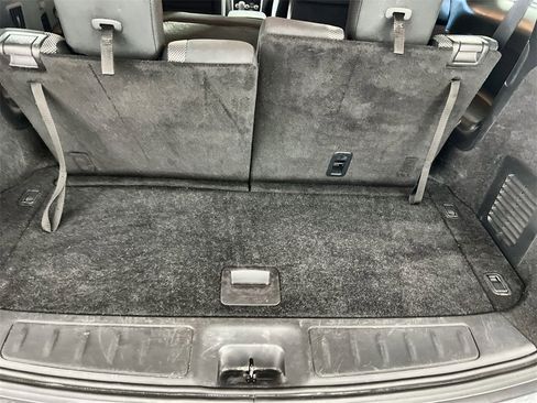 Used 2020 Nissan Pathfinder S image 19