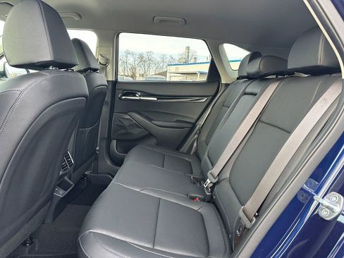 Used 2024 Kia Seltos SX image 10