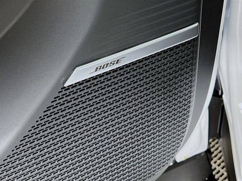 New 2026 Hyundai Santa Fe Limited AWD/4WD image 17