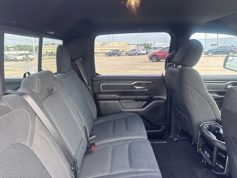 Used 2021 RAM 1500 Big Horn AWD/4WD image 32