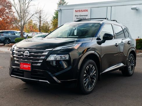 New 2026 Nissan Rogue Platinum image 3