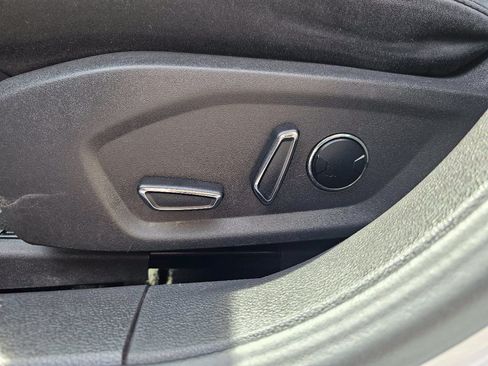 Used 2013 Ford Fusion SE FWD image 7