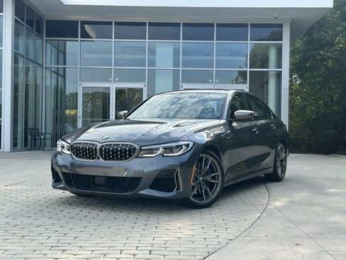 Used 2020 BMW M340i RWD image 5
