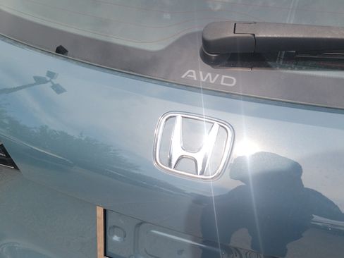 Used 2024 Honda HR-V LX image 5