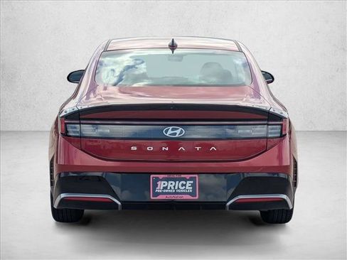 Used 2025 Hyundai Sonata SEL FWD image 7