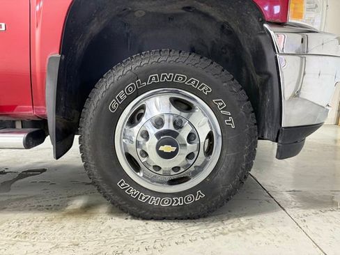 Used 2011 Chevrolet Silverado 3500 LTZ image 25