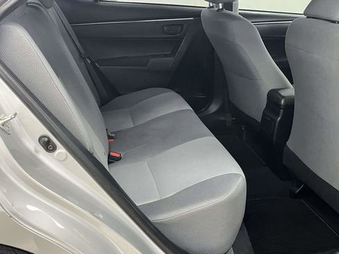 Used 2015 Toyota Corolla L image 21