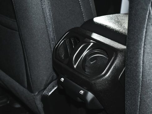 Used 2020 Jeep Wrangler Unlimited Sport AWD/4WD image 43