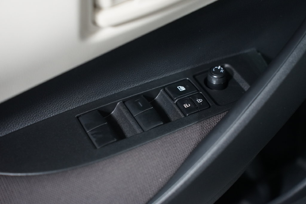 New 2027 Toyota Corolla LE FWD image 29