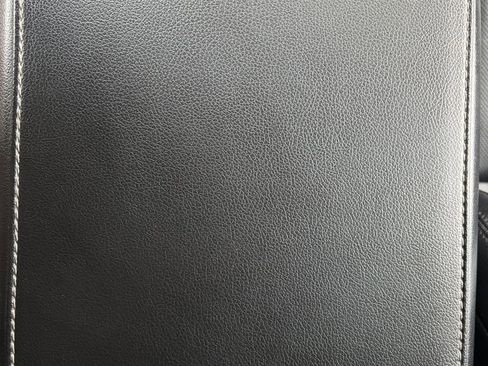 Used 2021 Ford Expedition Limited image 35