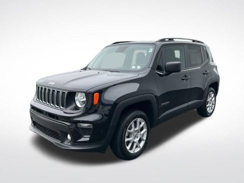 Used 2022 Jeep Renegade Latitude AWD/4WD image 11