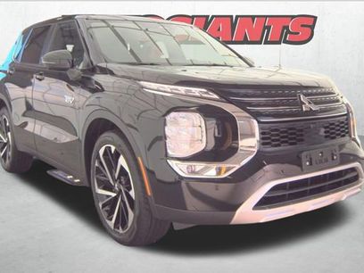 Used 2023 Mitsubishi Outlander SE