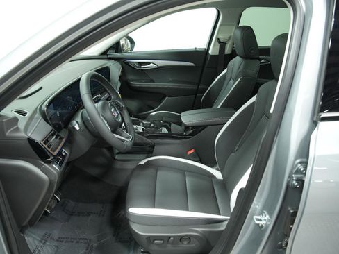 New 2025 Buick Envision Sport Touring image 30