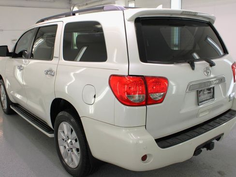 Used 2012 Toyota Sequoia Platinum AWD/4WD image 8