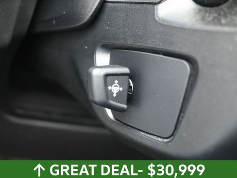 Used 2018 BMW M550i xDrive image 31