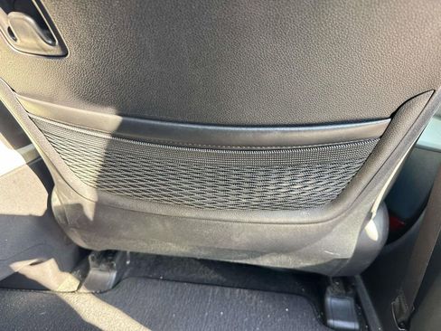 Certified 2024 Kia Carnival LX image 14