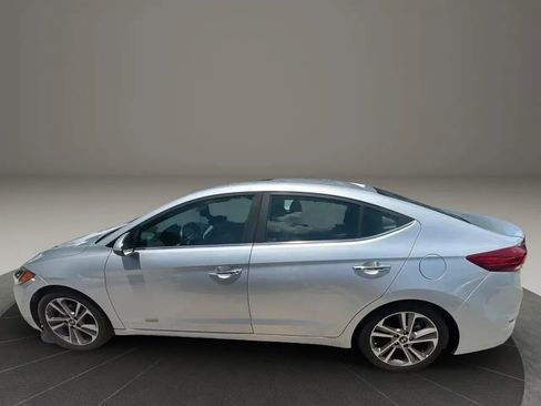 Used 2017 Hyundai Elantra Limited w/ Limited Ultimate Package 05 FWD image 2