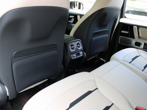 Used 2023 Mercedes-Benz G 63 AMG 4MATIC image 12