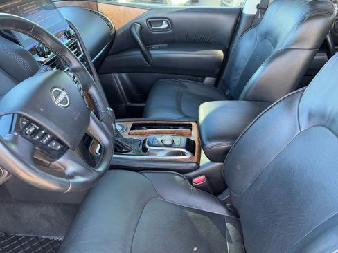 Used 2021 Nissan Armada SL w/ Captain's Chairs Package image 19