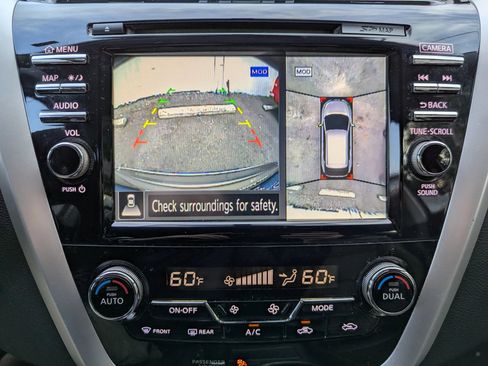 Used 2015 Nissan Murano SL FWD image 5