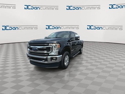 Used 2021 Ford F250 XLT w/ XLT Premium Package AWD/4WD image 4