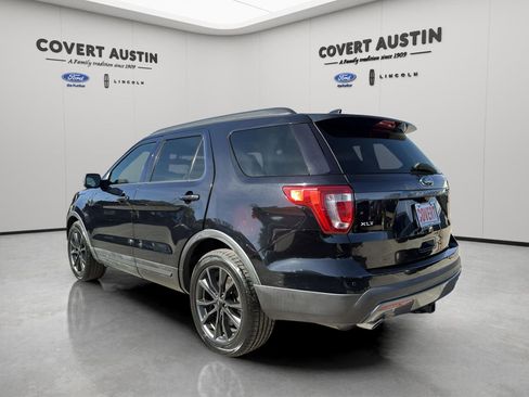 Certified 2017 Ford Explorer XLT w/ Equipment Group 202A image 3