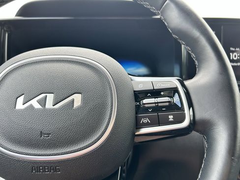 Used 2022 Kia Sorento SX Prestige image 7
