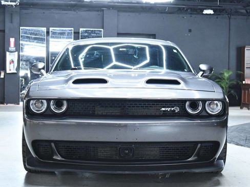Used 2019 Dodge Challenger SRT Hellcat w/ Alcantara Appearance Package RWD image 4
