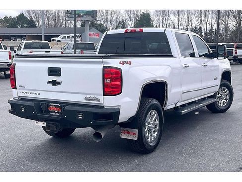 Used 2019 Chevrolet Silverado 3500 High Country w/ Duramax Plus Package image 15