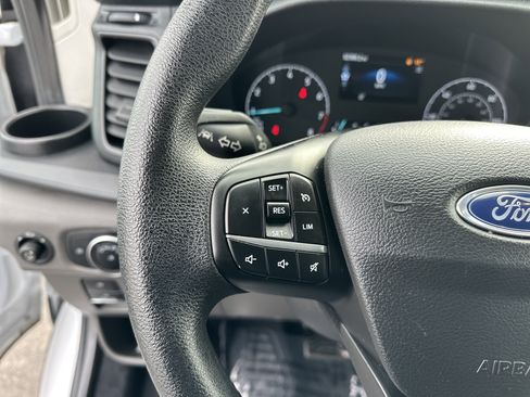 Used 2024 Ford Transit 350 XLT image 21