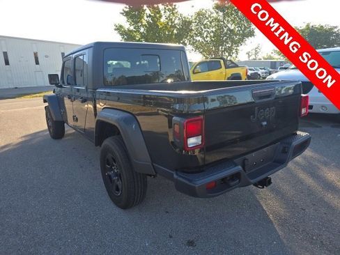 Certified 2024 Jeep Gladiator Sport image 4