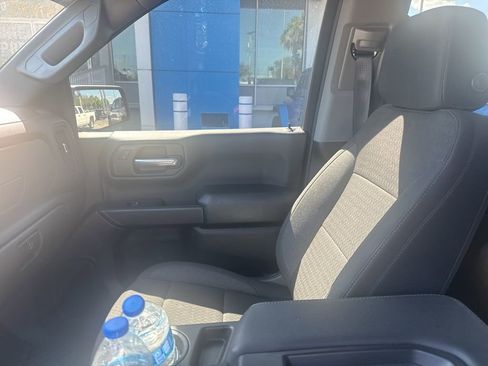 Used 2024 Chevrolet Silverado 1500 Custom image 19